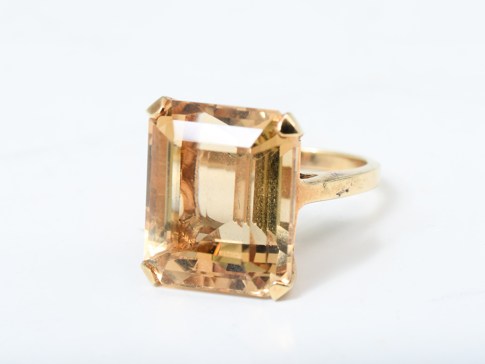 18K 20 00 CT CIRTINE RING 18K 275589