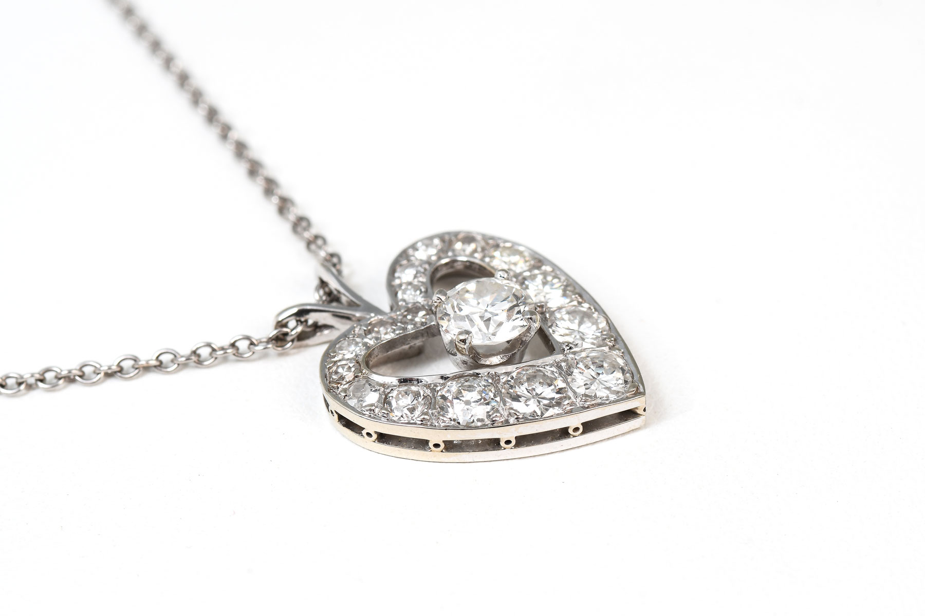 14K 2 25 CTW DIAMOND HEART PENDANT  2758ef