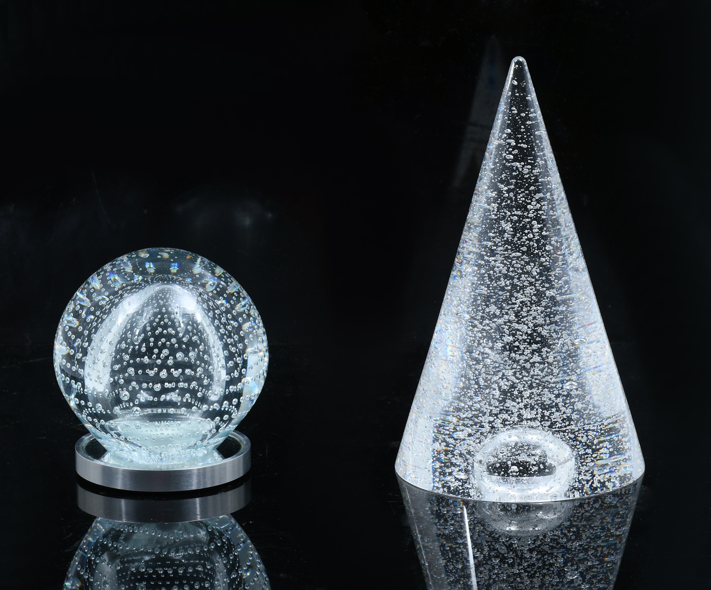 2 PC. CONTROLLED AIR BUBBLE PAPERWEIGHTS: