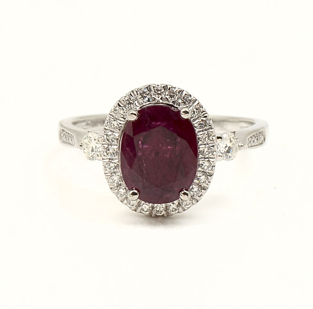 PLATINUM RUBY & DIAMOND RING: Cabernet