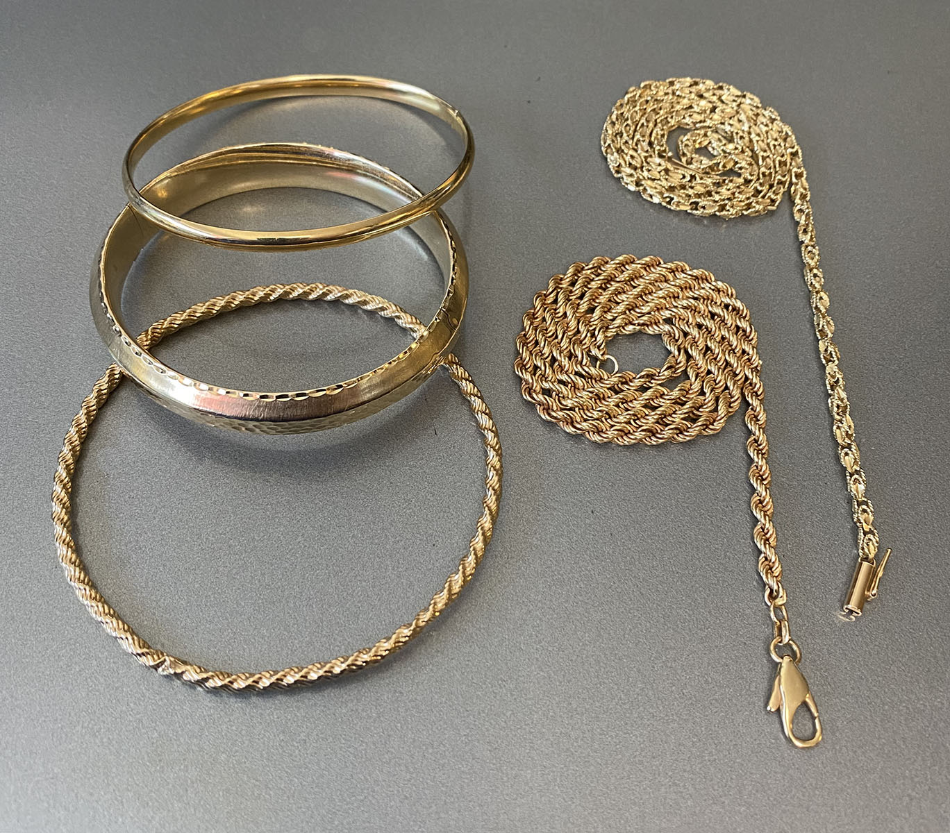 4 PC LOT OF 14K GOLD 3 Pc Gold 27416e