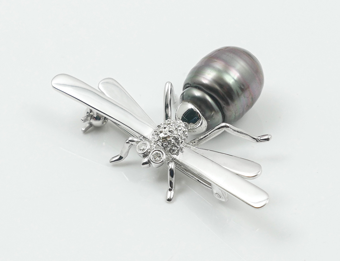 14K CULTURED PEARL & DIAMOND DRAGONFLY