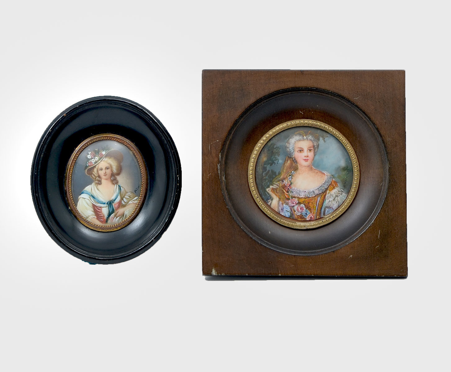TWO MINIATURE PAINTINGS OF FEMALE