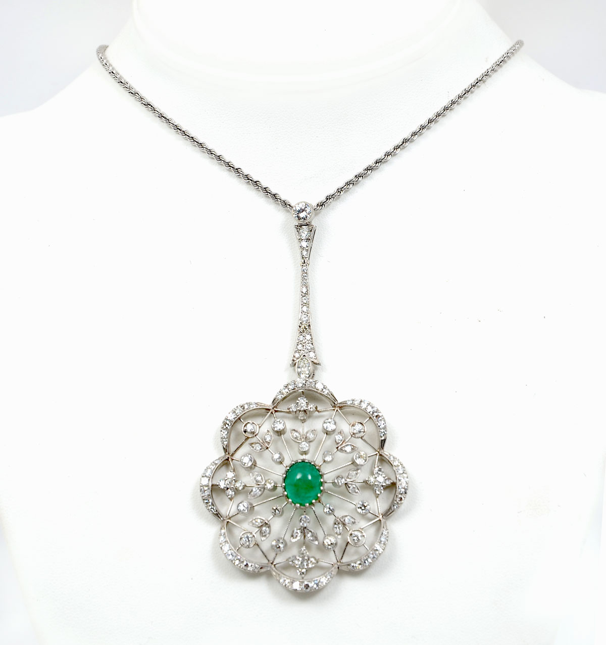 PLATINUM 8.50CTW EMERALD & DIAMOND