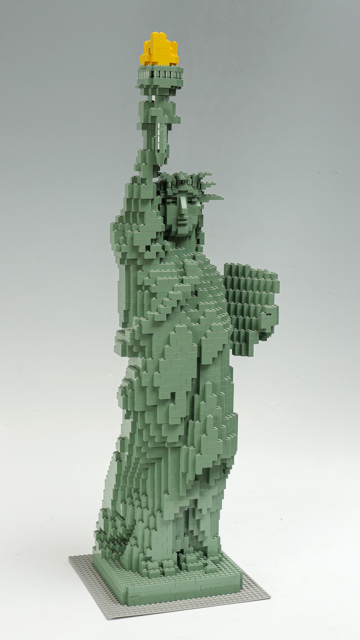 LEGO STATUE OF LIBERTY 33 TALL!