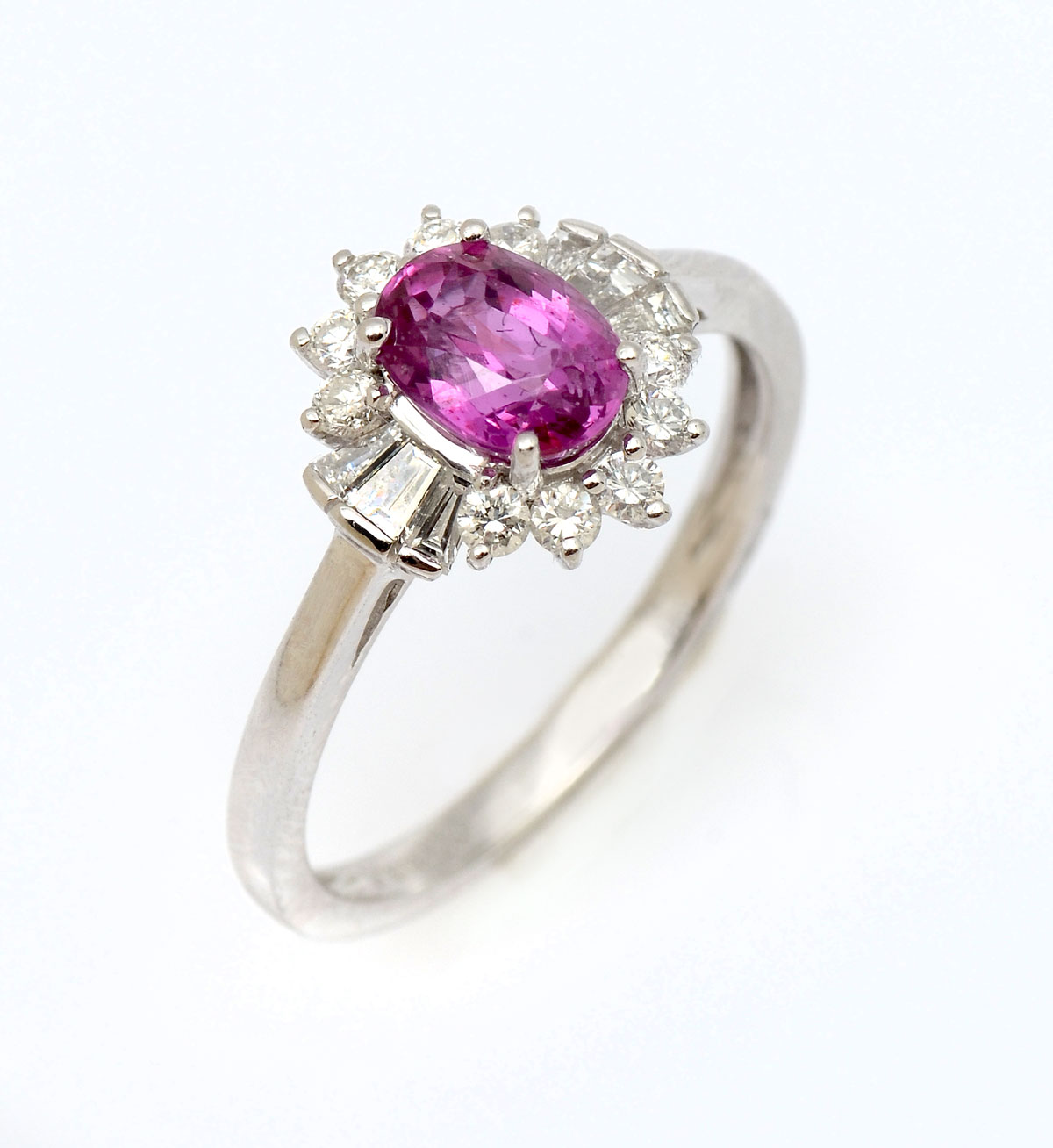 NO HEAT RUBY DIAMOND RING IN 276e64