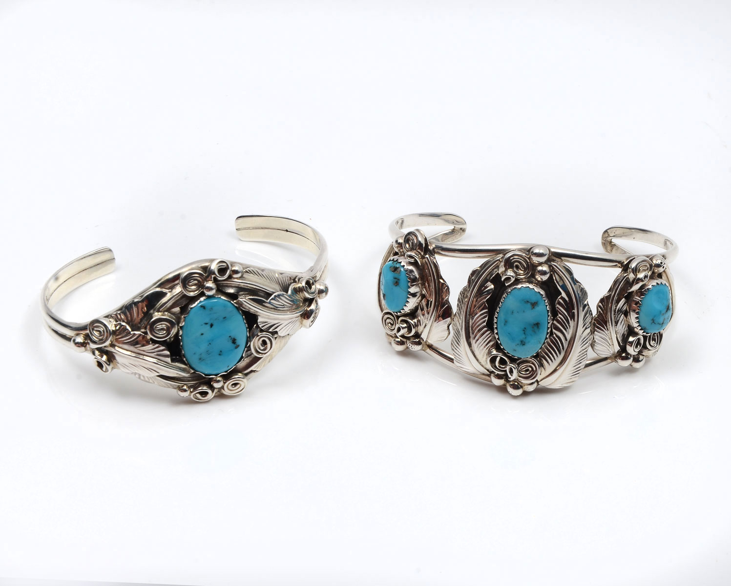 2 NAVAJO STERLING TURQUOISE CUFF 276ed2