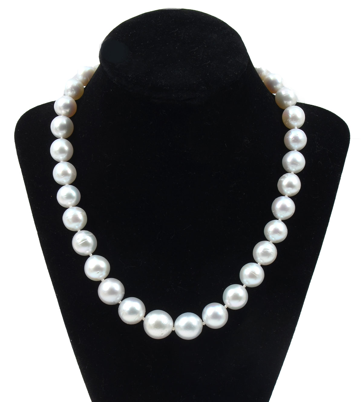 WHITE SOUTH SEAS PEARL NECKLACE  276fe7