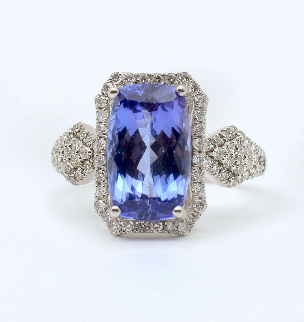 PLATINUM 5 57 CT TANZANITE RING 27717d