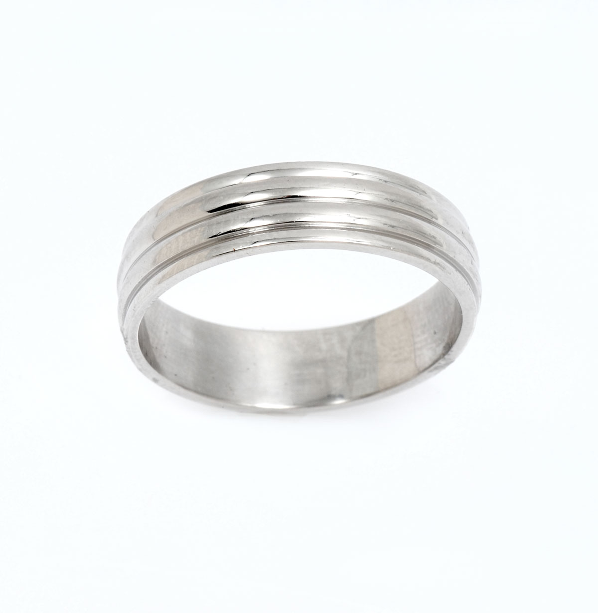 GENTS NOVELL PLATINUM BAND: 6mm wide