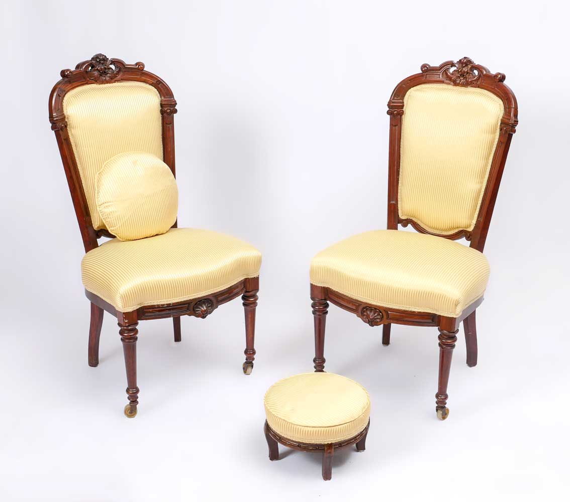 FRENCH VICTORIAN CARVED SIDE CHAIRS 27736d