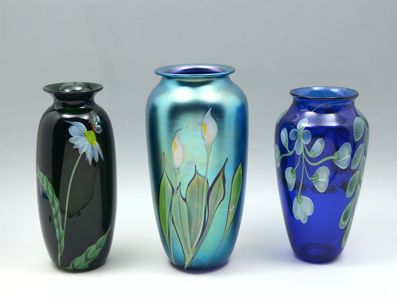 3 ORIENT AND FLUME VASES: Comprising