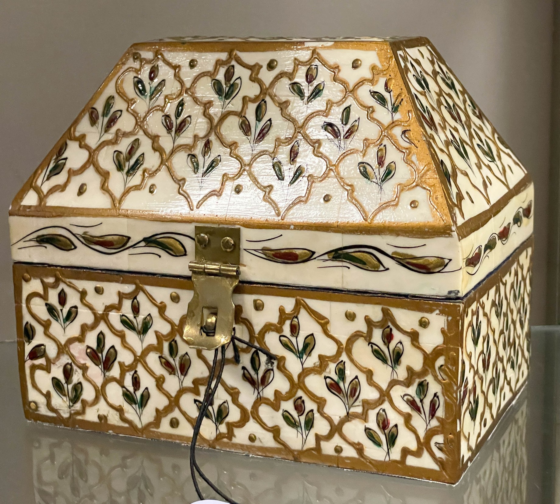 Painted bone jewelry casket box,