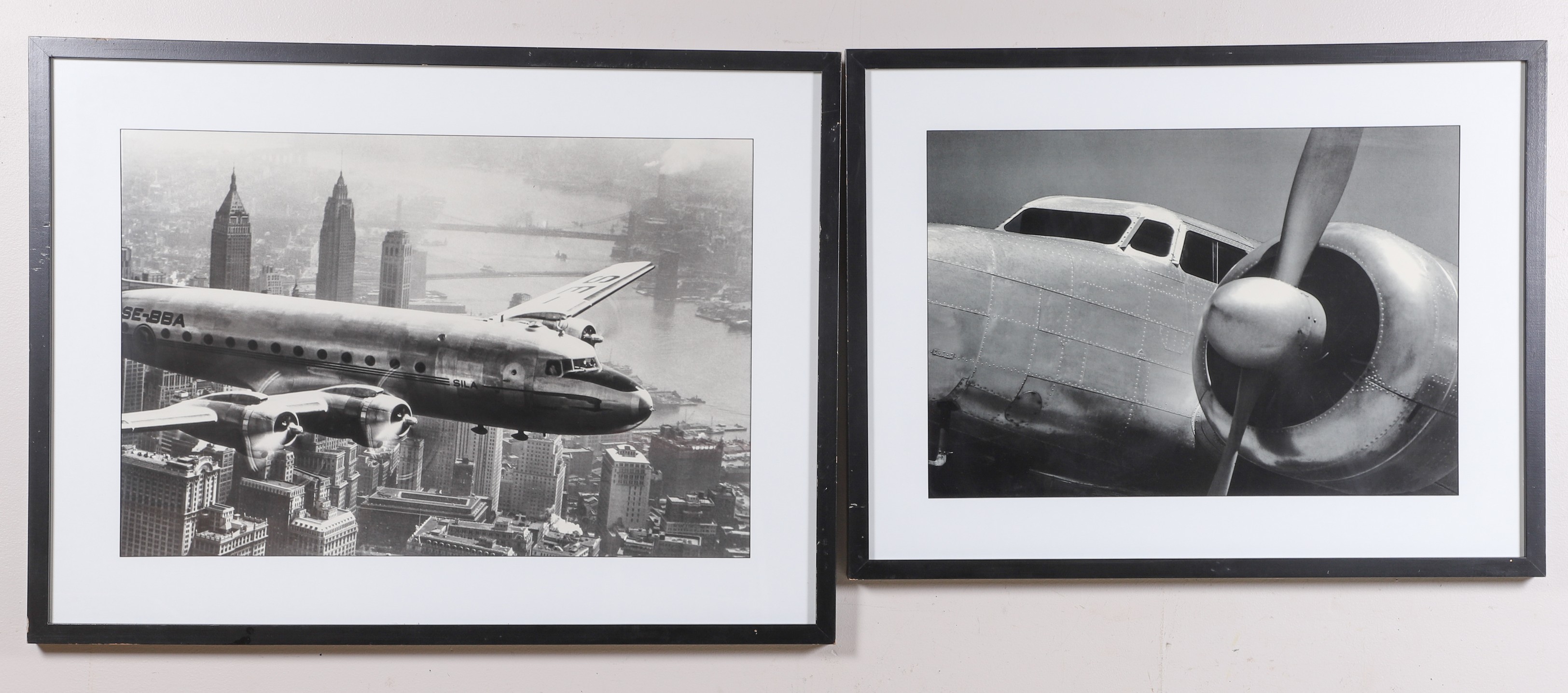 2 Framed Prints of Vintage Airplanes  2781f5