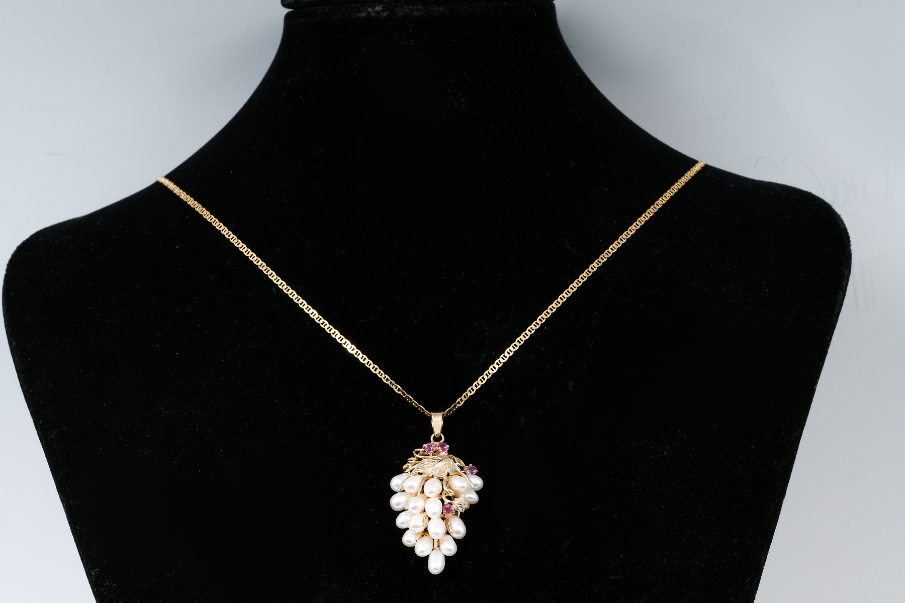 14K PEARL & RUBY PENDANT AND 18K