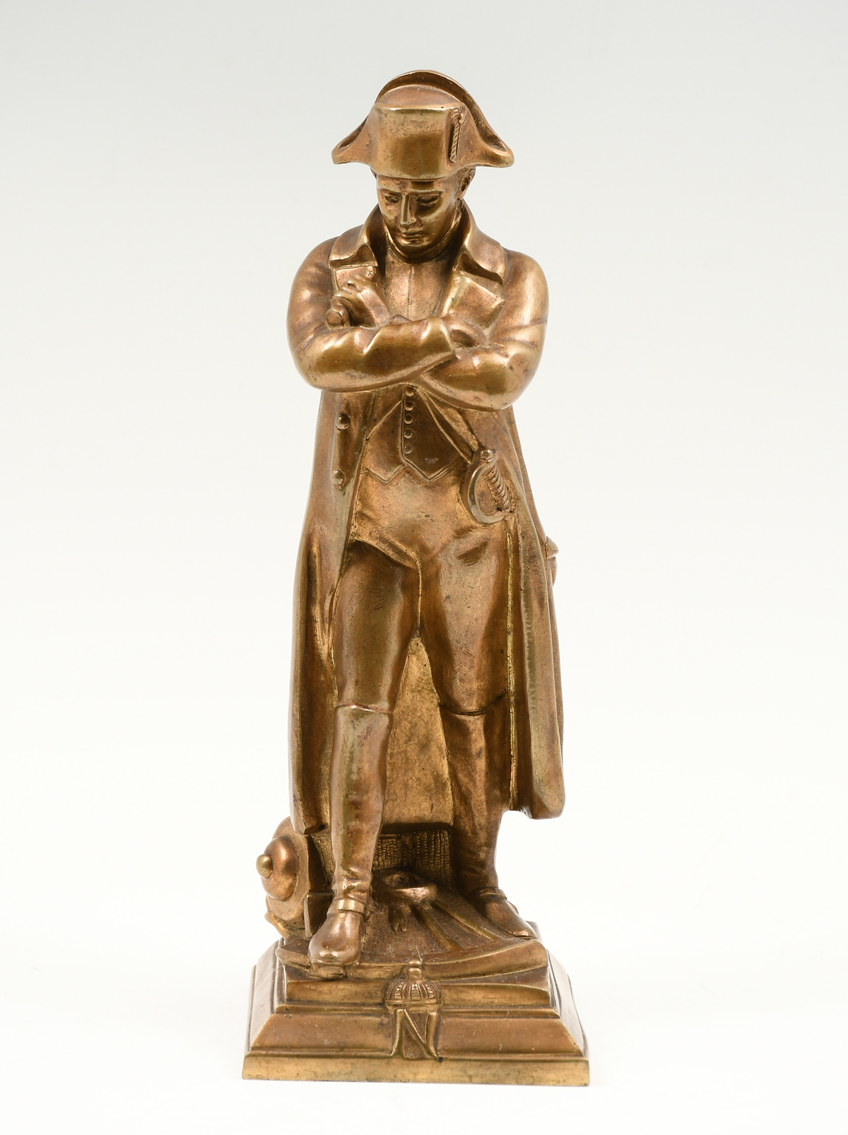 STANDING BRONZE SCULPTURE OF NAPOLEON  276742