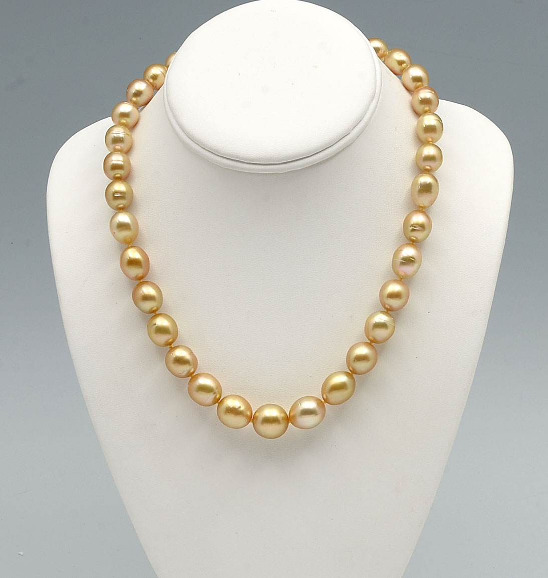 GOLDEN SOUTH SEA PEARL NECKLACE  27689d