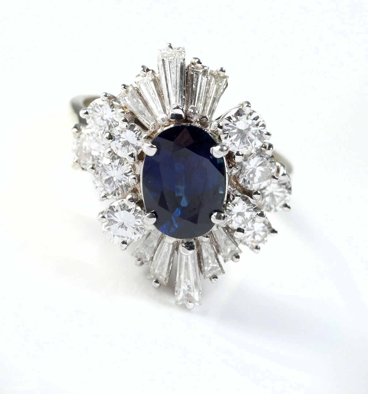 18K 1 45 CT SAPPHIRE 2 00 CTW 2768bc