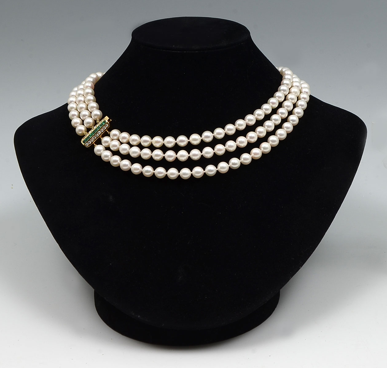 3 STRAND PEARL NECKLACE WITH 18K