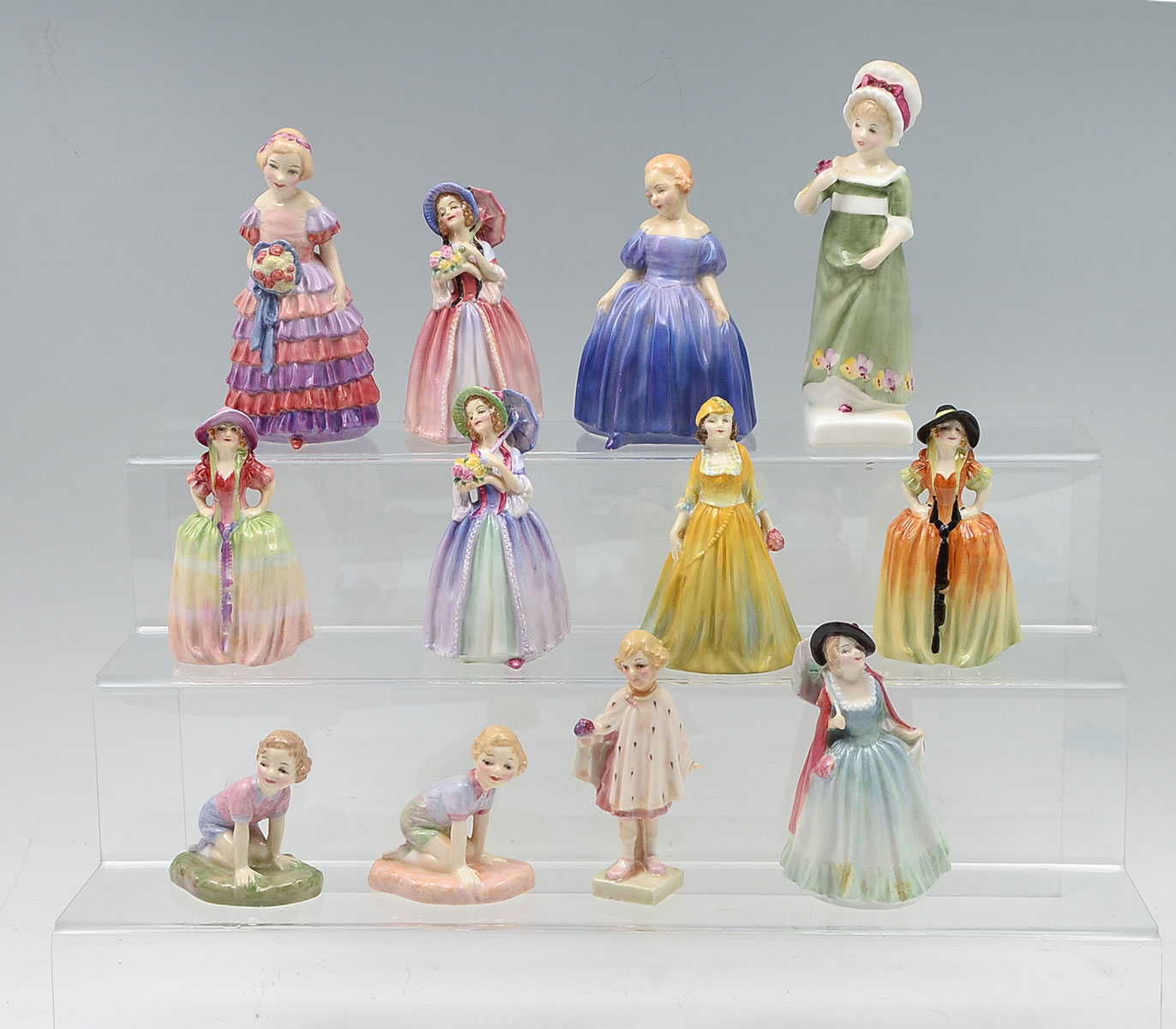 12 PC MINIATURE ROYAL DOULTON 276b5c