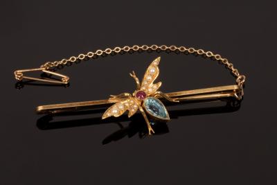 An Edwardian novelty insect brooch 27950a