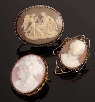 A shell cameo brooch depicting 27951b