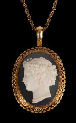 A 19th Century hardstone cameo 279517