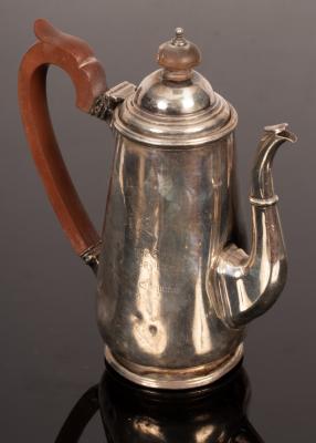 A small silver coffee pot, London 1925,