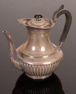 A late Victorian silver hot water 2795f1
