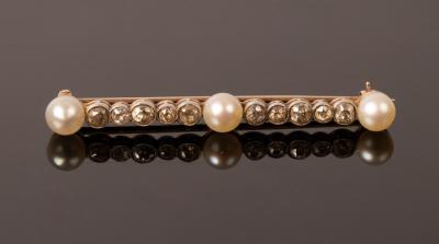 A late Victorian diamond and pearl 27967f