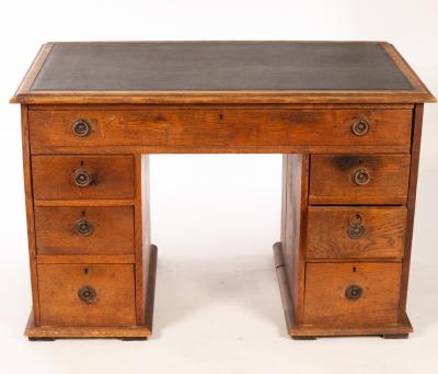 An Edwardian oak pedestal desk  2797b0