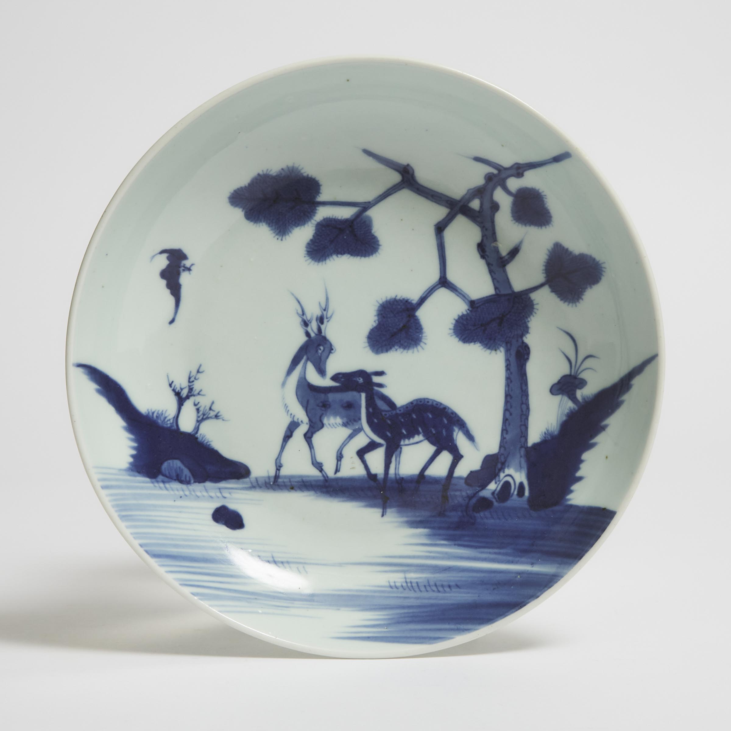 A Blue and White Deer Plate  279ab1