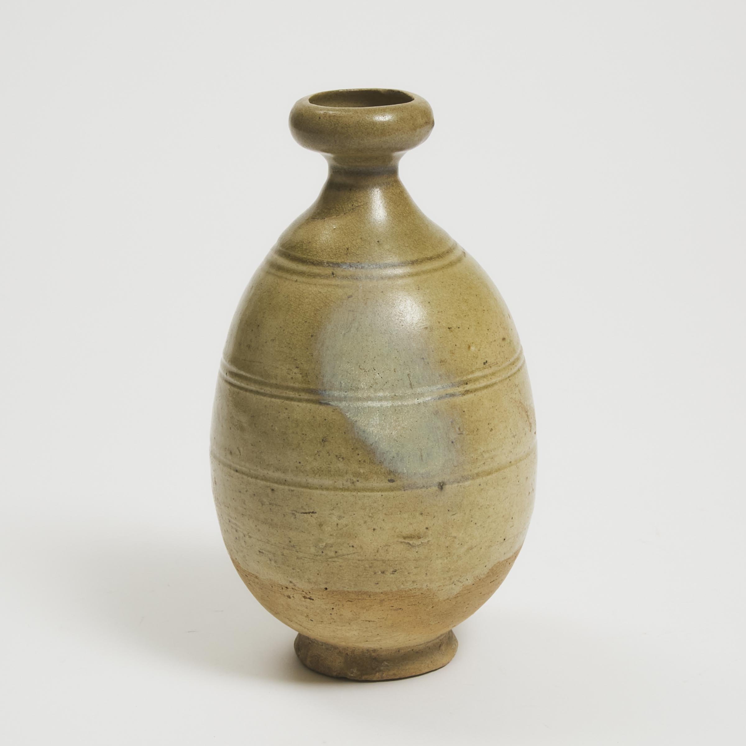 A Greenish Straw-Glazed Bottle Vase,