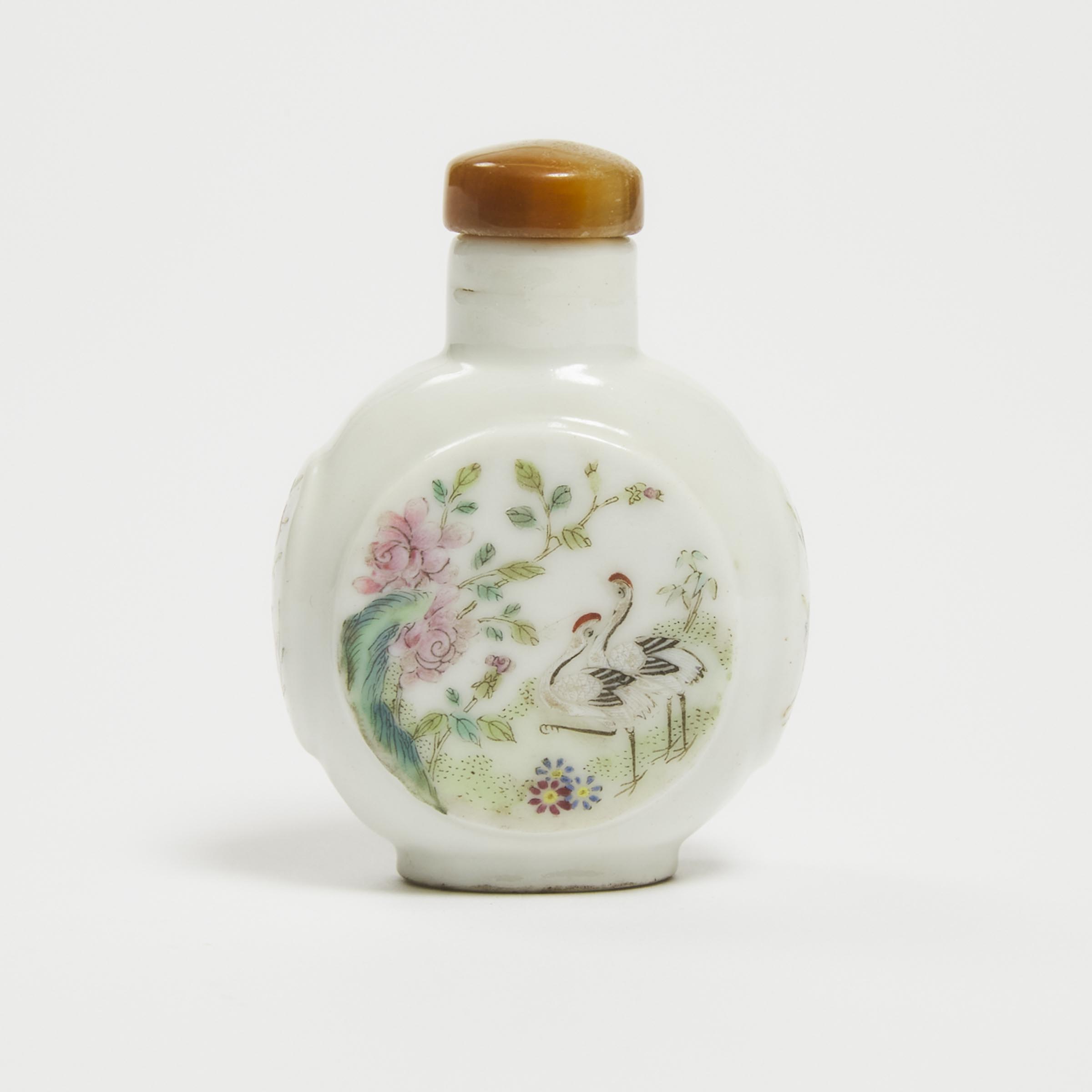 A Famille Rose Cranes Snuff Bottle  279b26
