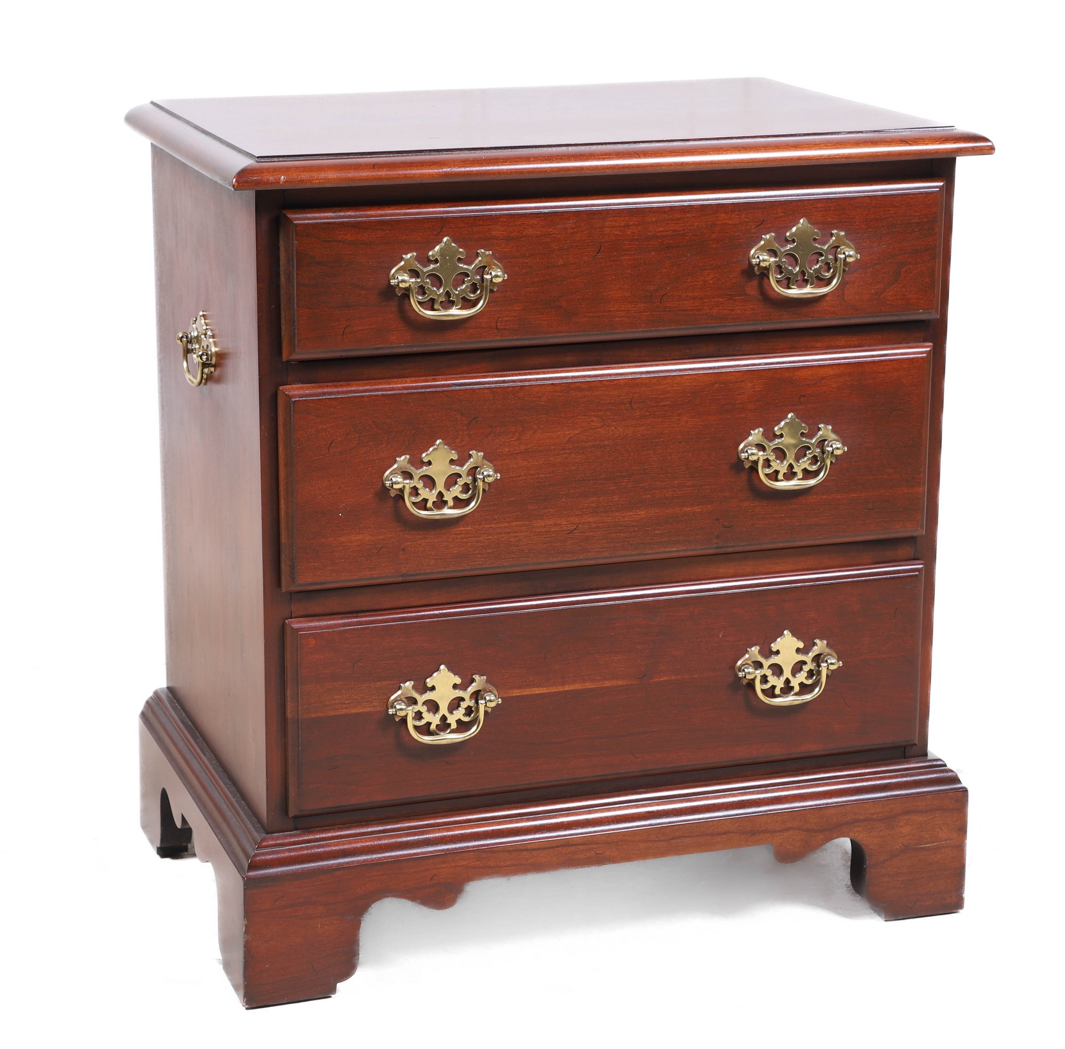 Mahogany 3-drawer nightstand, brass