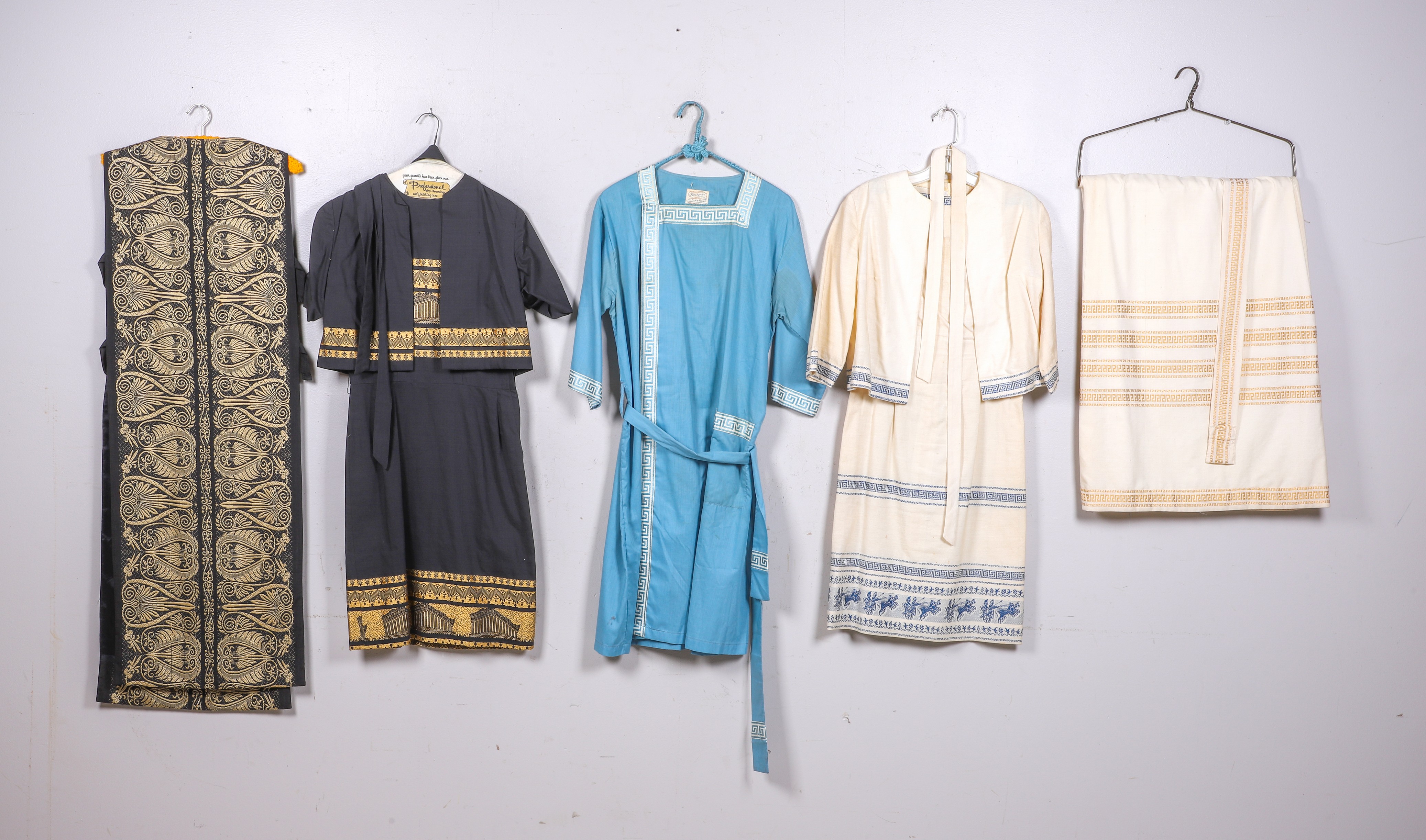 (5) 1960s Greek and ethnic garments