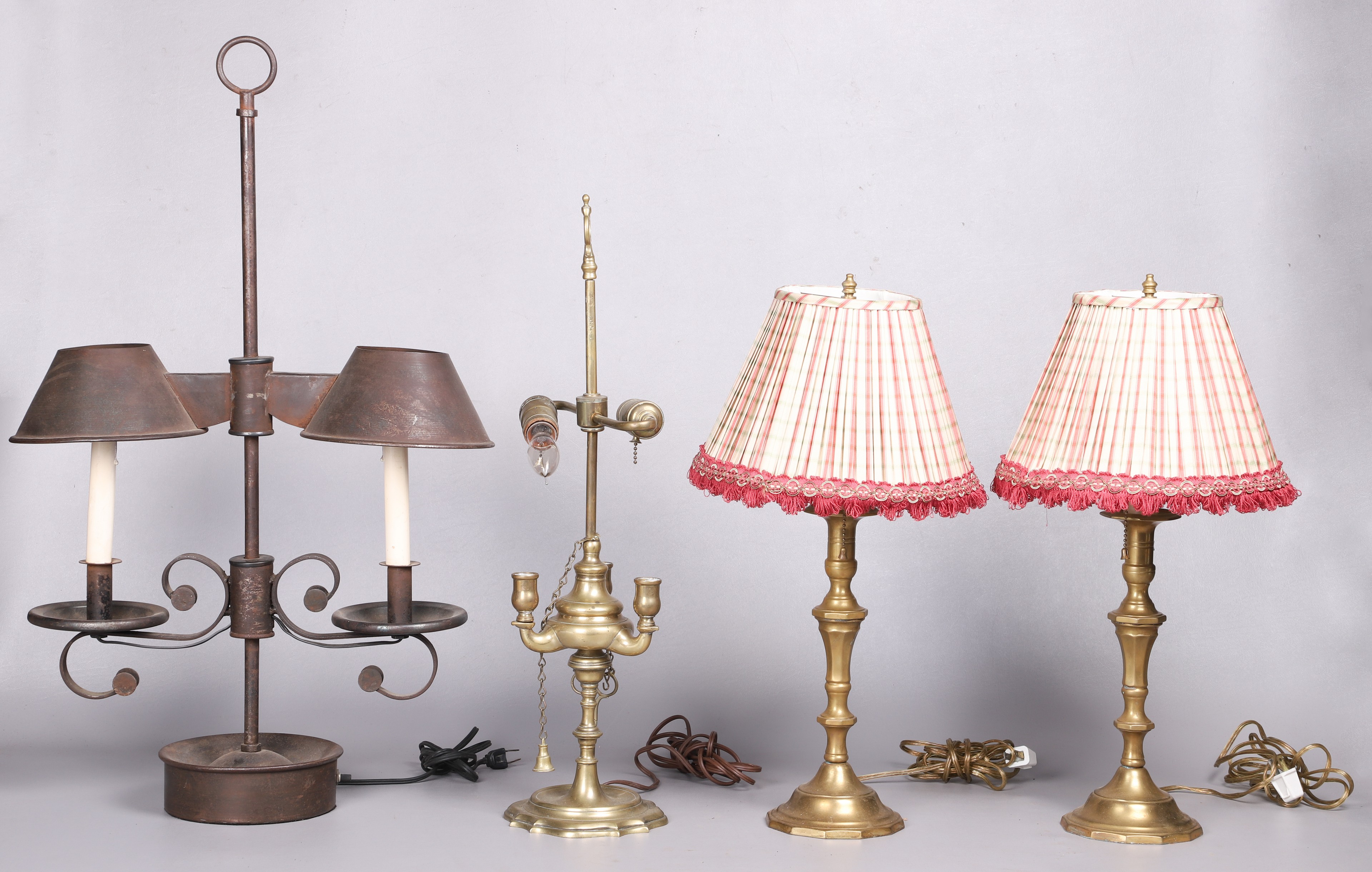  4 Candle form table lamps c o 27a775