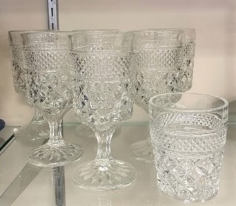 (7) Pcs Anchor Hocking glassware,