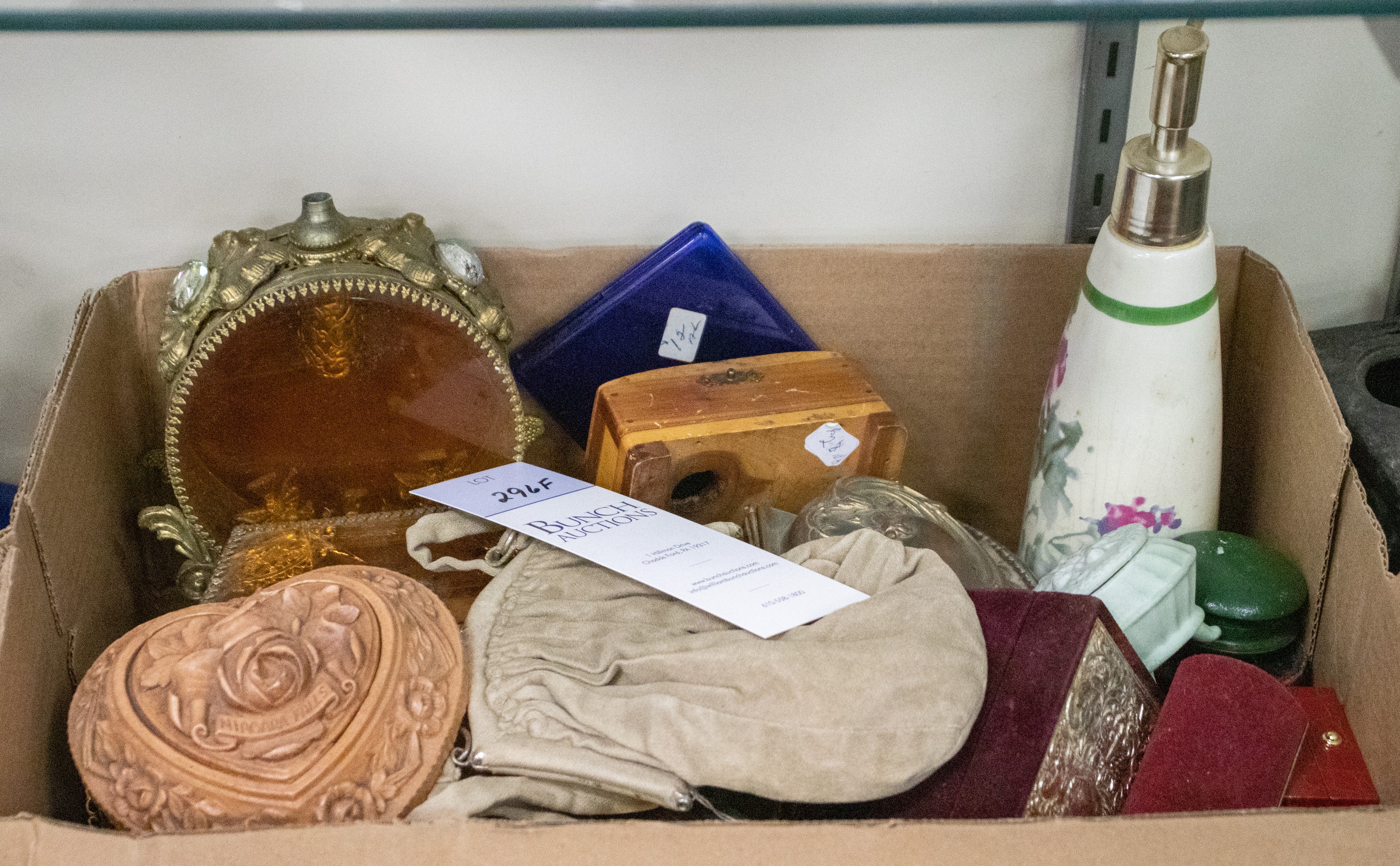 Dresser items, including brass & amber