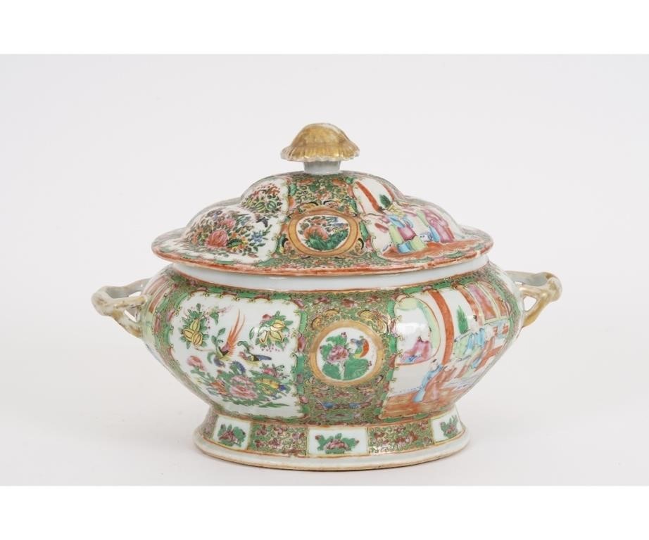 Rose Medallion soup tureen, circa