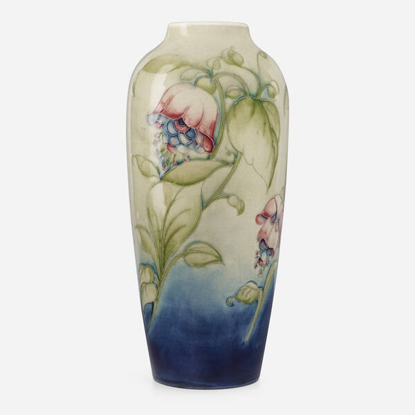 Moorcroft Pottery Vase with bell 27907e