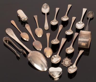 Six Edwardian silver coffee spoons,