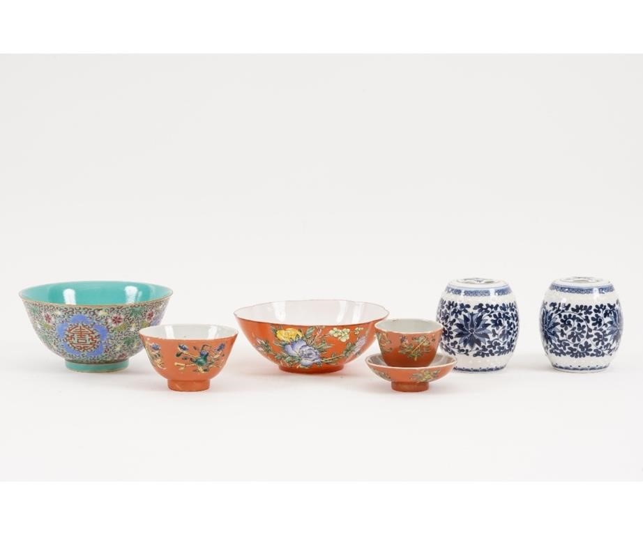 Asian tableware to include a blue 282746