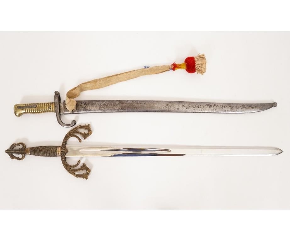 Brass and iron bayonet with scabbard  282802