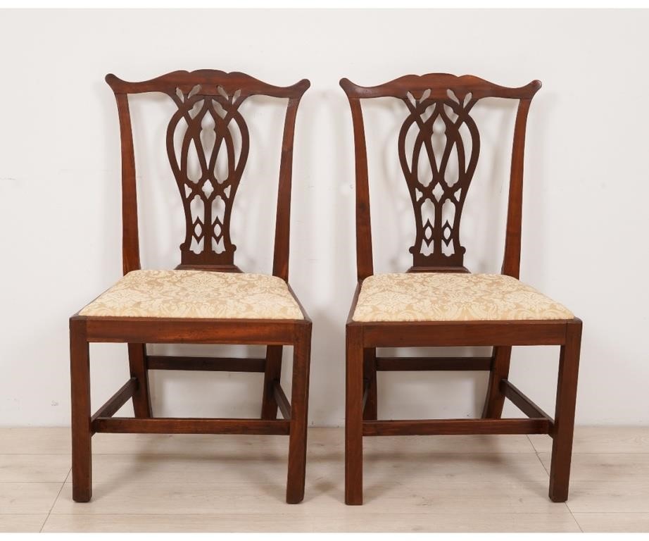 Pair of English Chippendale mahogany 282829