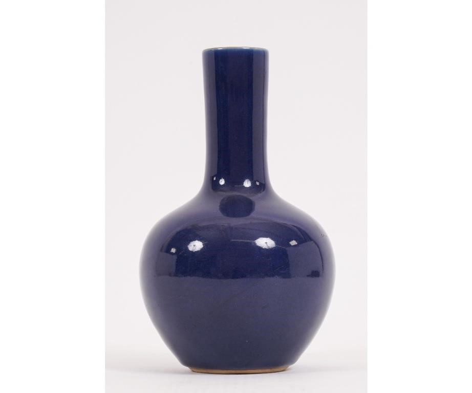 Chinese porcelain blue glaze vase,