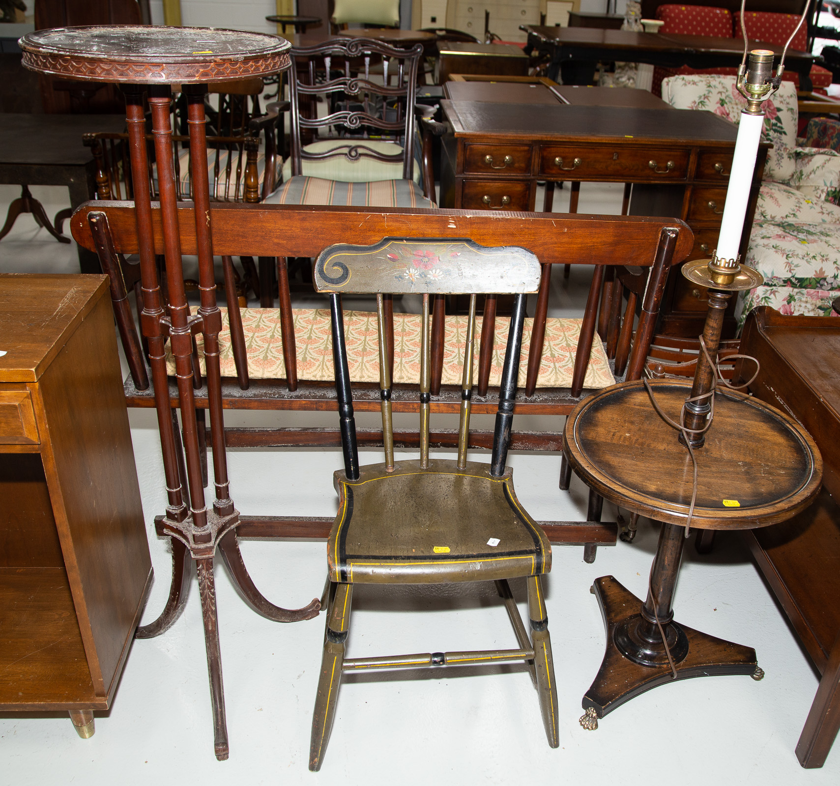 FOUR PIECES OF ASSORTED FURNITURE
