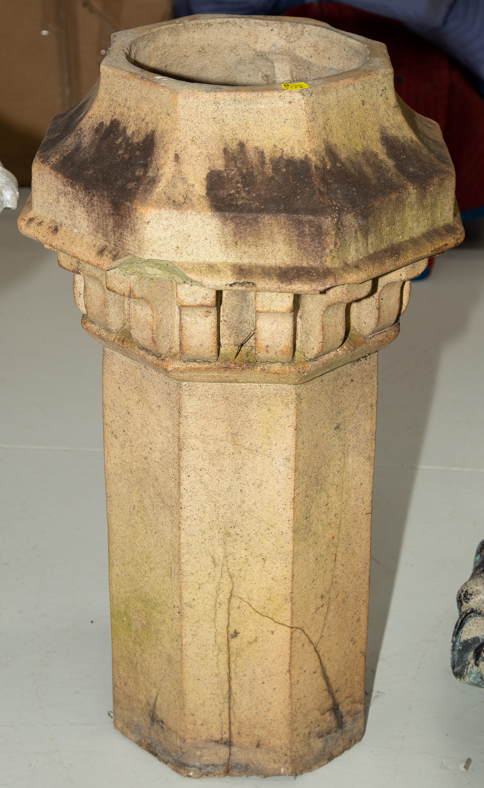 VICTORIAN STONEWARE CHIMNEY CROWN Approximately