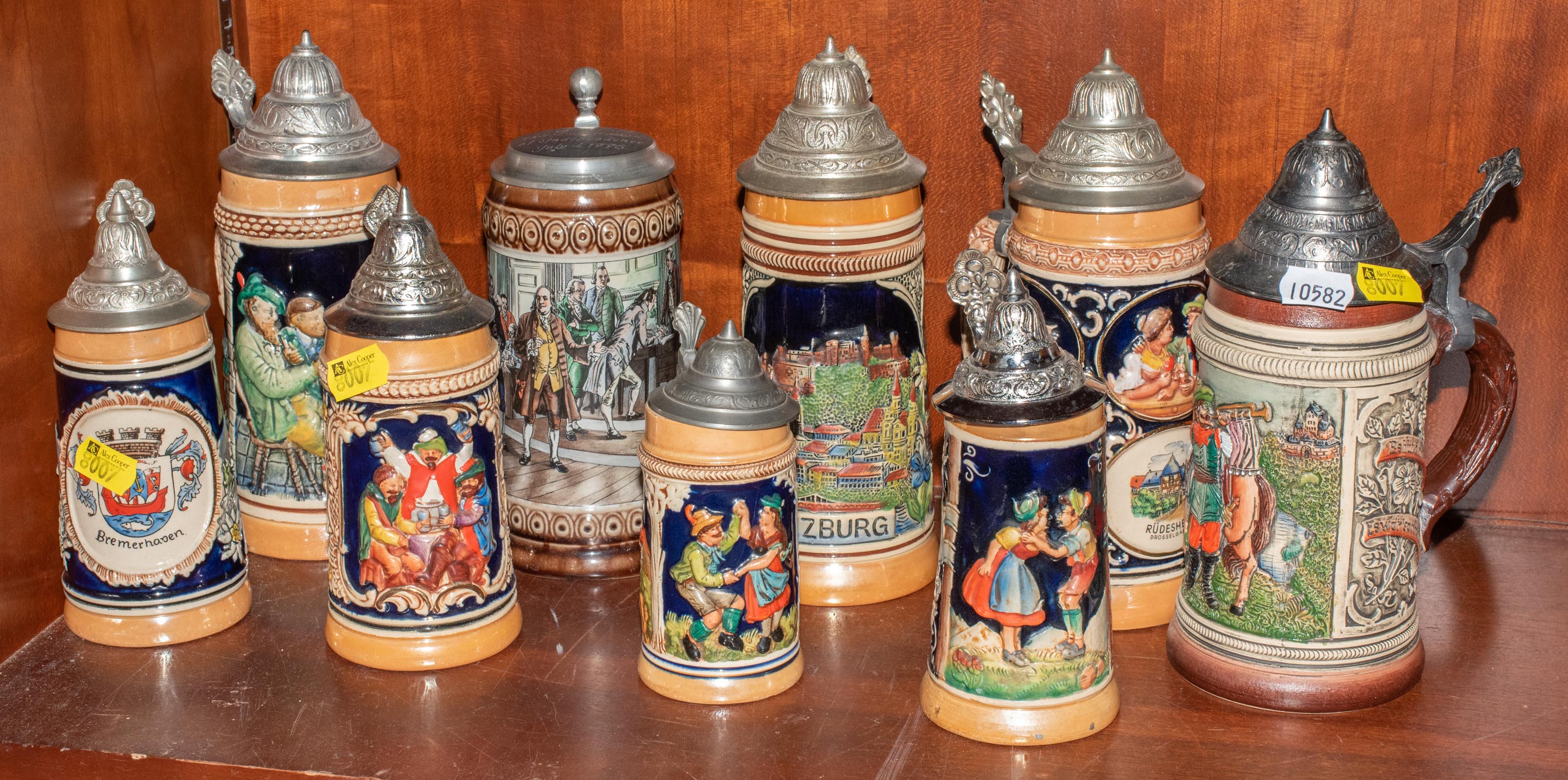 SELECTION OF DECORATIVE GERMAN STEINS
