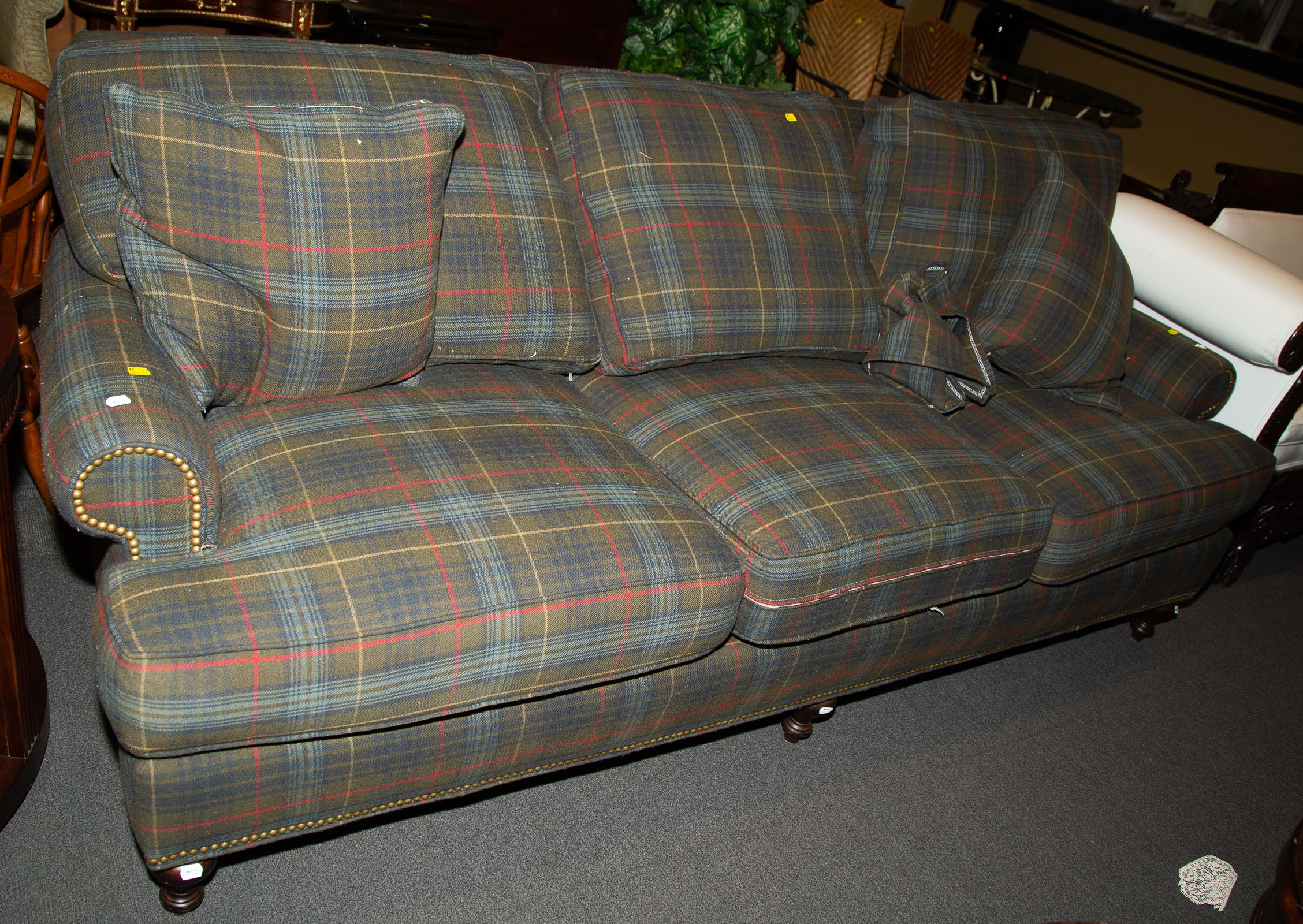 LEE INDUSTRIES PLAID FLANNEL UPHOLSTERED